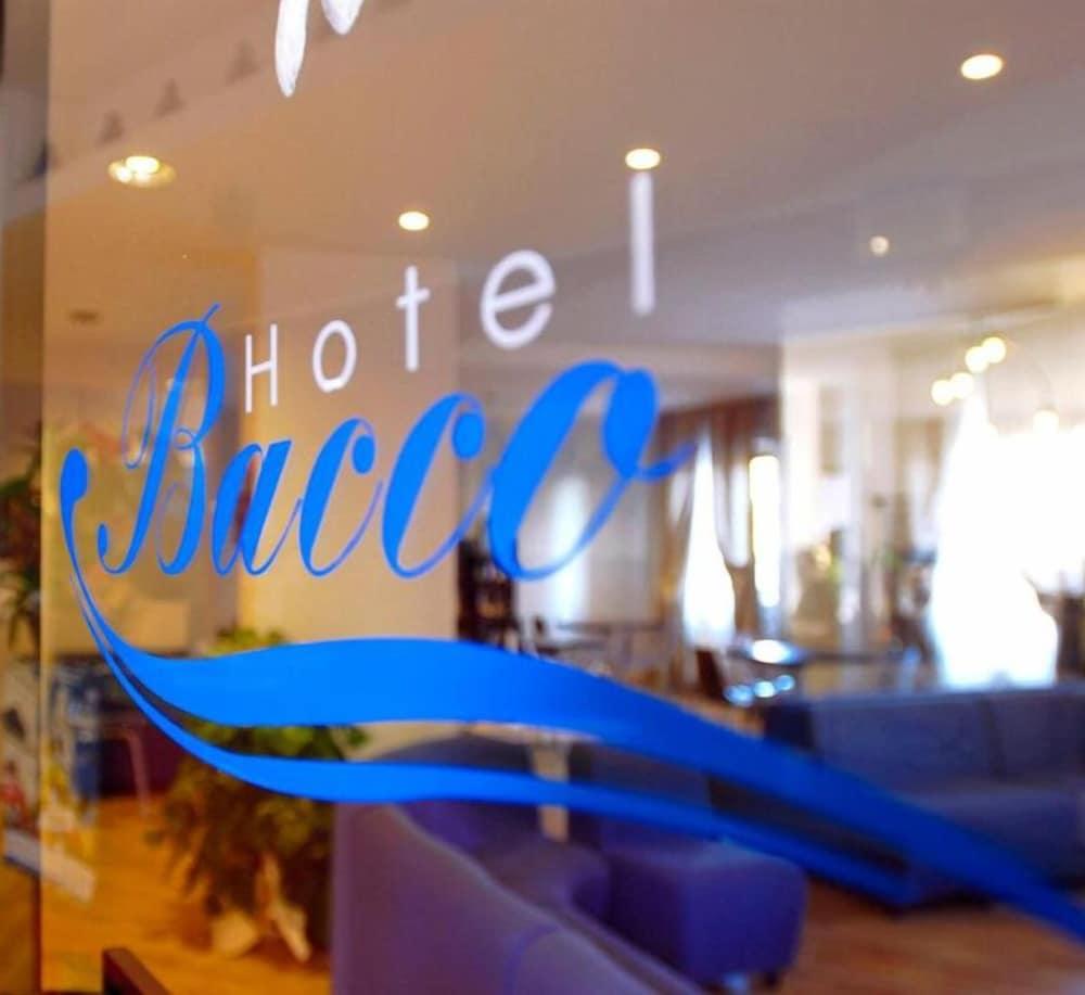 Bacco Rooms&breakfast 2* Pietra Ligure